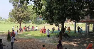 পাবনার ফরিদপুরে ঈদগাহ মাঠের পুরনো দ্বন্দ্বে দুই গোষ্ঠীর সংঘর্ষ, আহত ২০